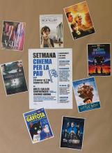 Cartell de la sessió de cinema per la pau de La Immaculada